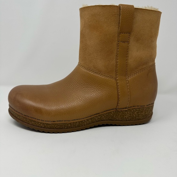 Dansko McKenzie Tan Waxy Milled 9611-641200 Womens Size 39 US Size 8.5 - 9 - Picture 3 of 13